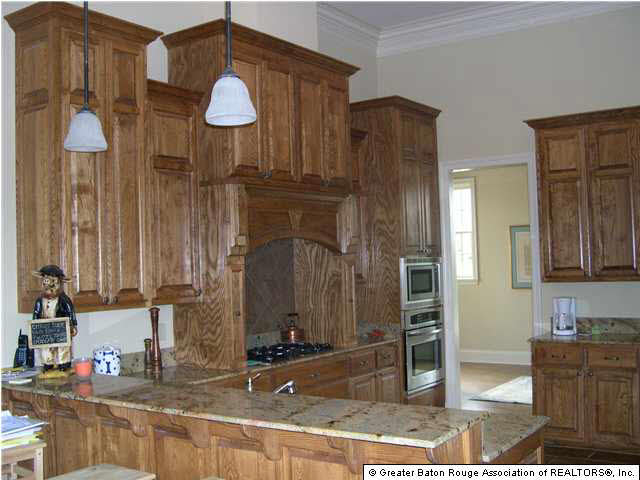 2962 Rue Dauphine Baton Rouge, LA 70810 - Photo 2 of 12 Gallery Image 2
