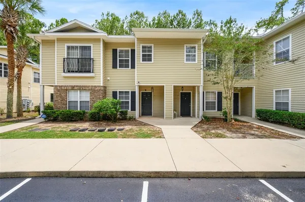 $199,000 | 5065 Northwest 45th Road, Unit 102, Gainesville, FL 32606