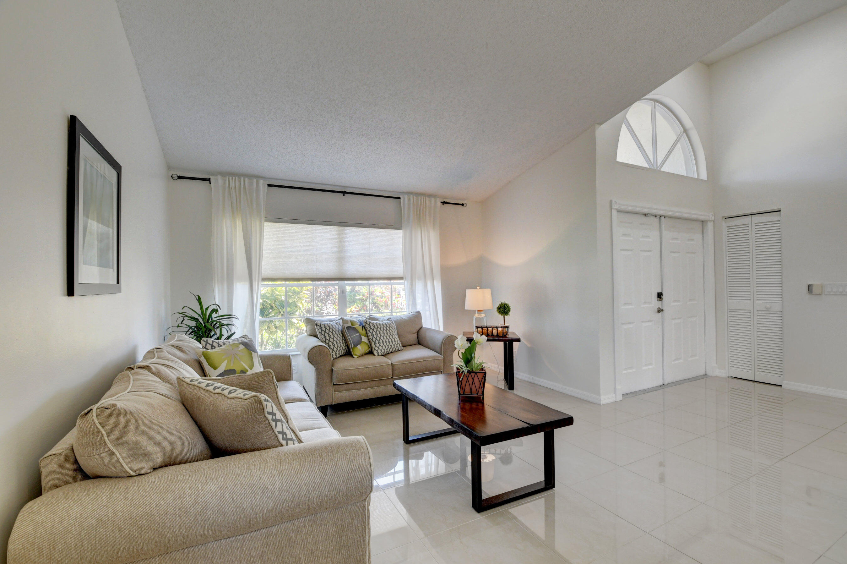 19650 Black Olive Lane Boca Raton, FL 33498 - Photo 6 of 60 60_dsc_3516_17_18_19_20