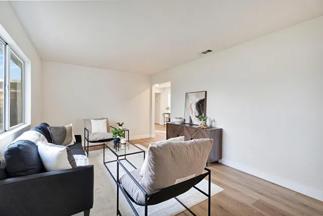 $365,000 | 8623 East Dinuba Avenue, Selma, CA 93662