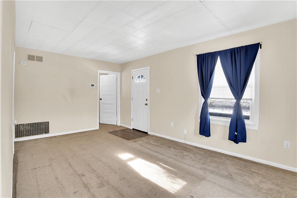 2067 Brodhead Road Aliquippa, PA 15001 - Photo 4 of 22