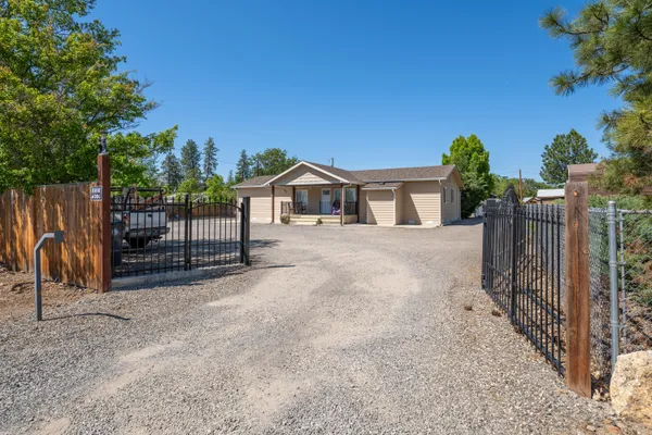 $430,000 | 440 Orr Drive, Central Point, OR 97502