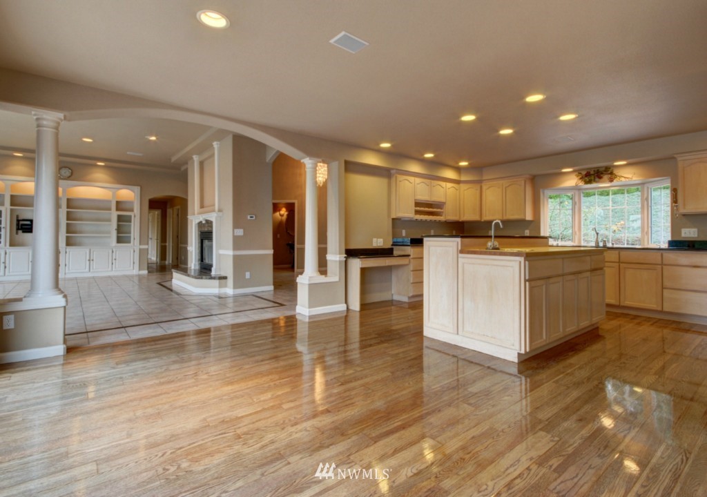 4128 Jones Road Oak Harbor, WA 98277 - Photo 4 of 15 Gallery Image 4
