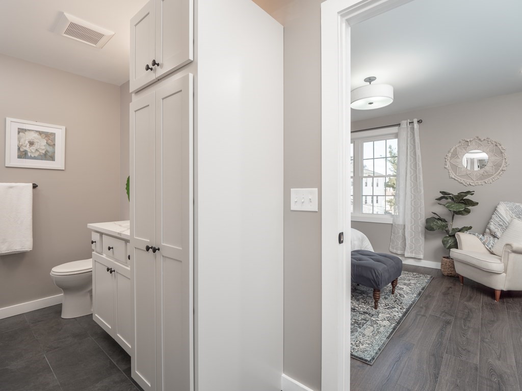 5 B Reeves Street Worcester, MA 01607 - Photo 23 of 33 Gallery Image 23