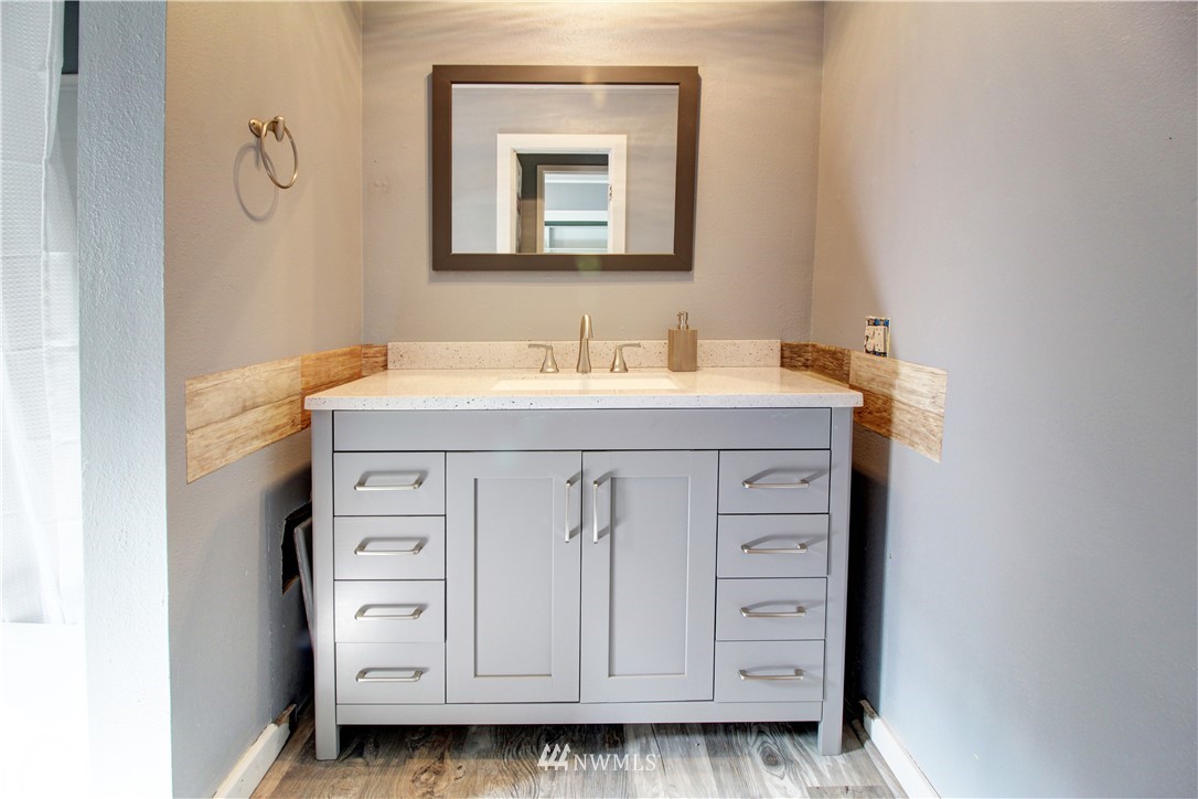 2417 Birch Bay Lynden Road Custer, WA 98240 - Photo 13 of 22 Gallery Image 13