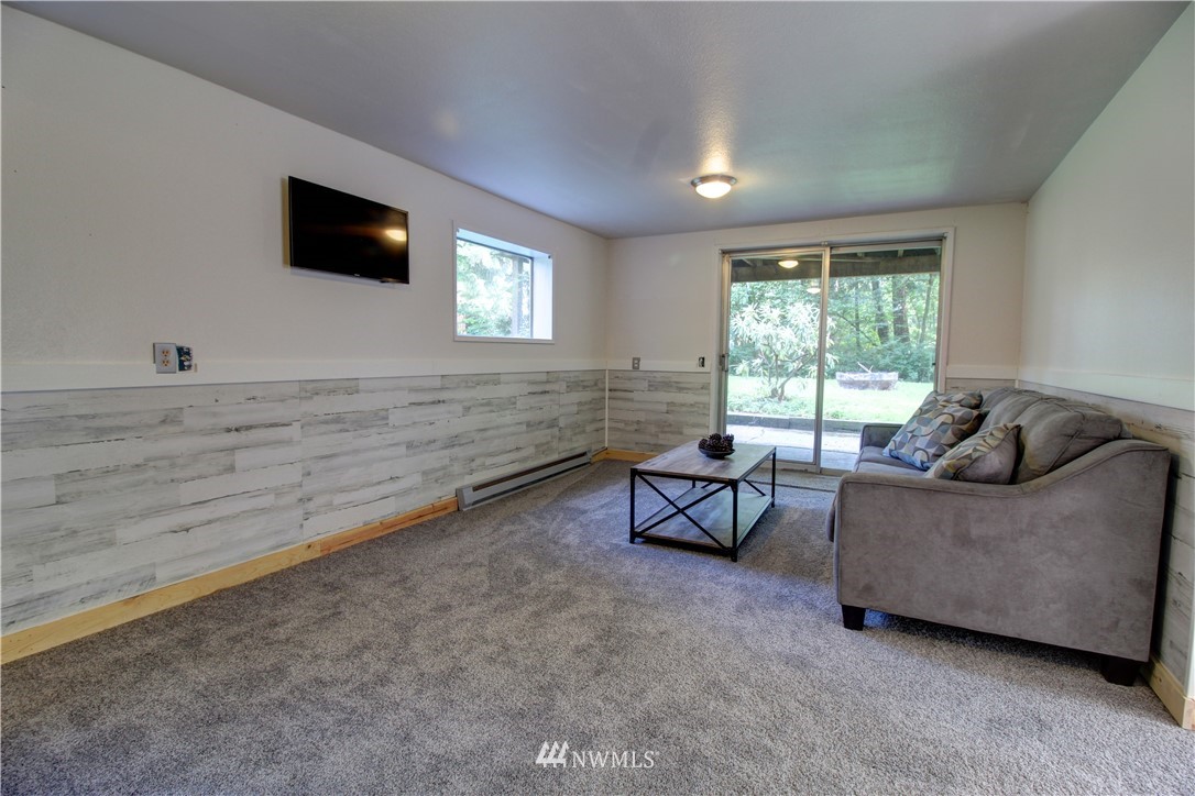 2417 Birch Bay Lynden Road Custer, WA 98240 - Photo 15 of 22 Gallery Image 15