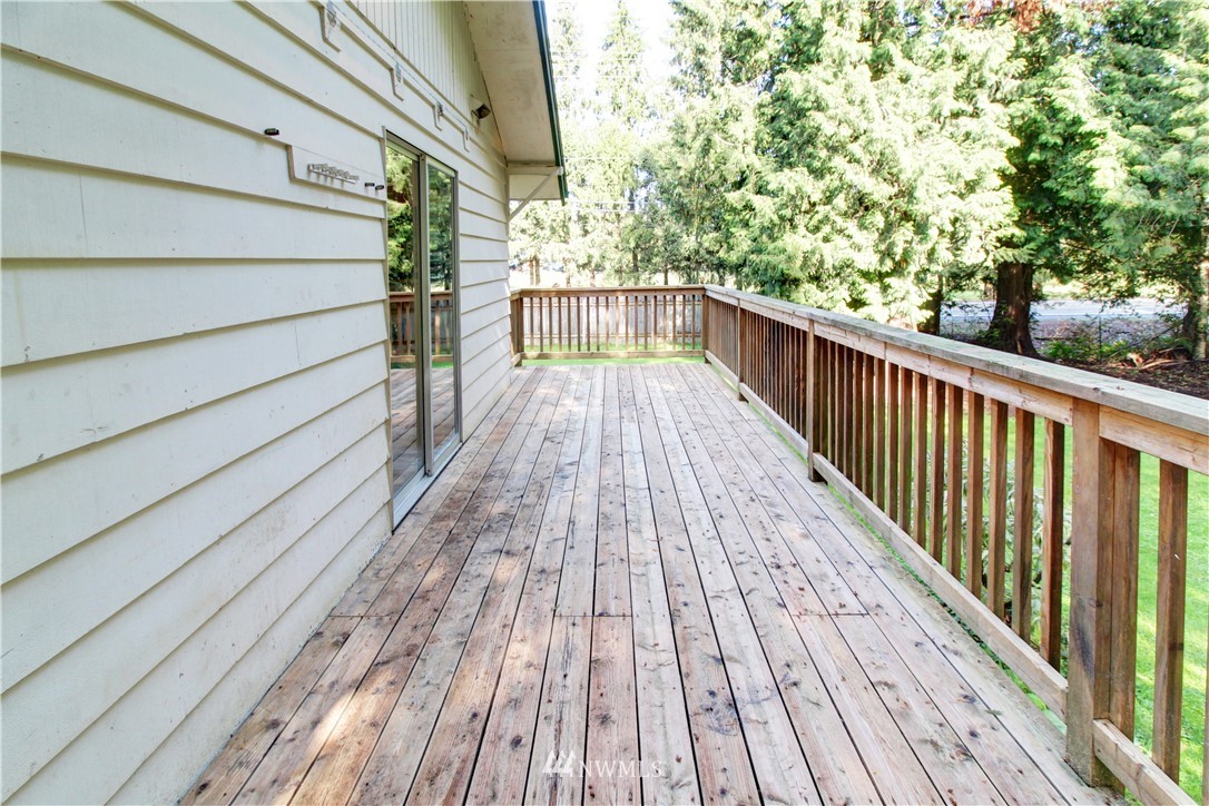 2417 Birch Bay Lynden Road Custer, WA 98240 - Photo 19 of 22 Gallery Image 19
