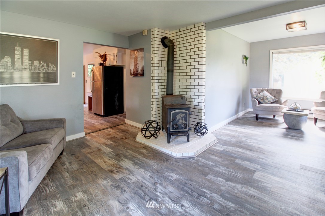 2417 Birch Bay Lynden Road Custer, WA 98240 - Photo 4 of 22 Gallery Image 4