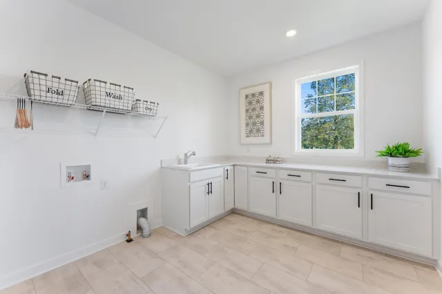 $850,695 | 8887 Binder Way, St. Paul, MN 55129