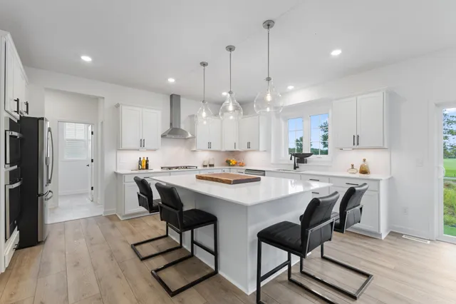 $850,695 | 8887 Binder Way, St. Paul, MN 55129