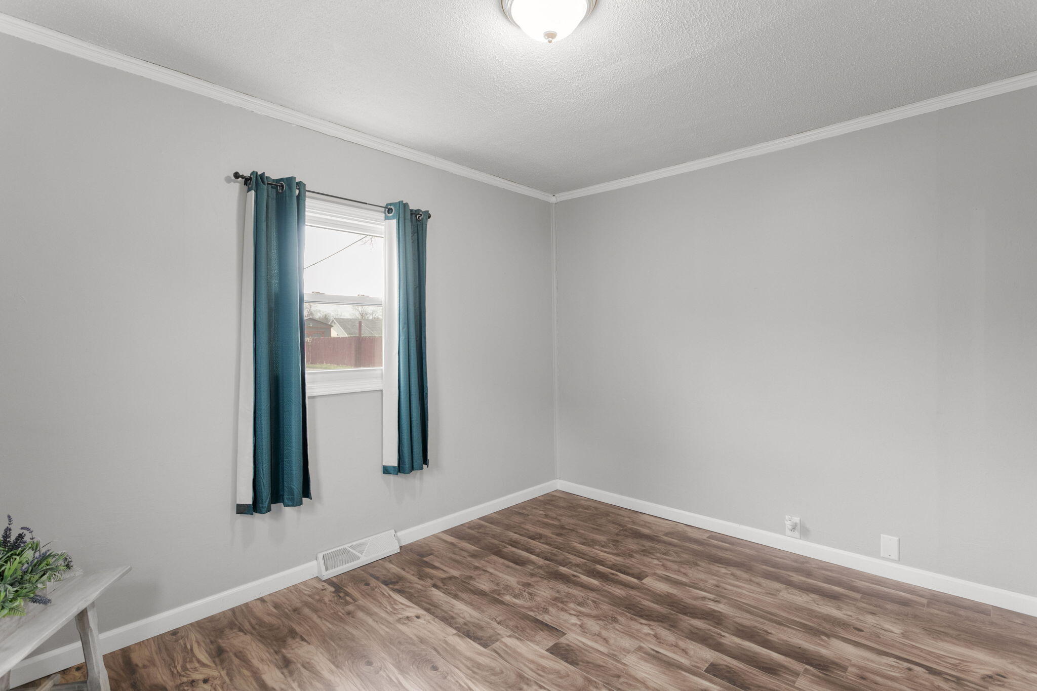 1104 Rumely Street La Porte, IN 46350 - Photo 23 of 30 2048x1365