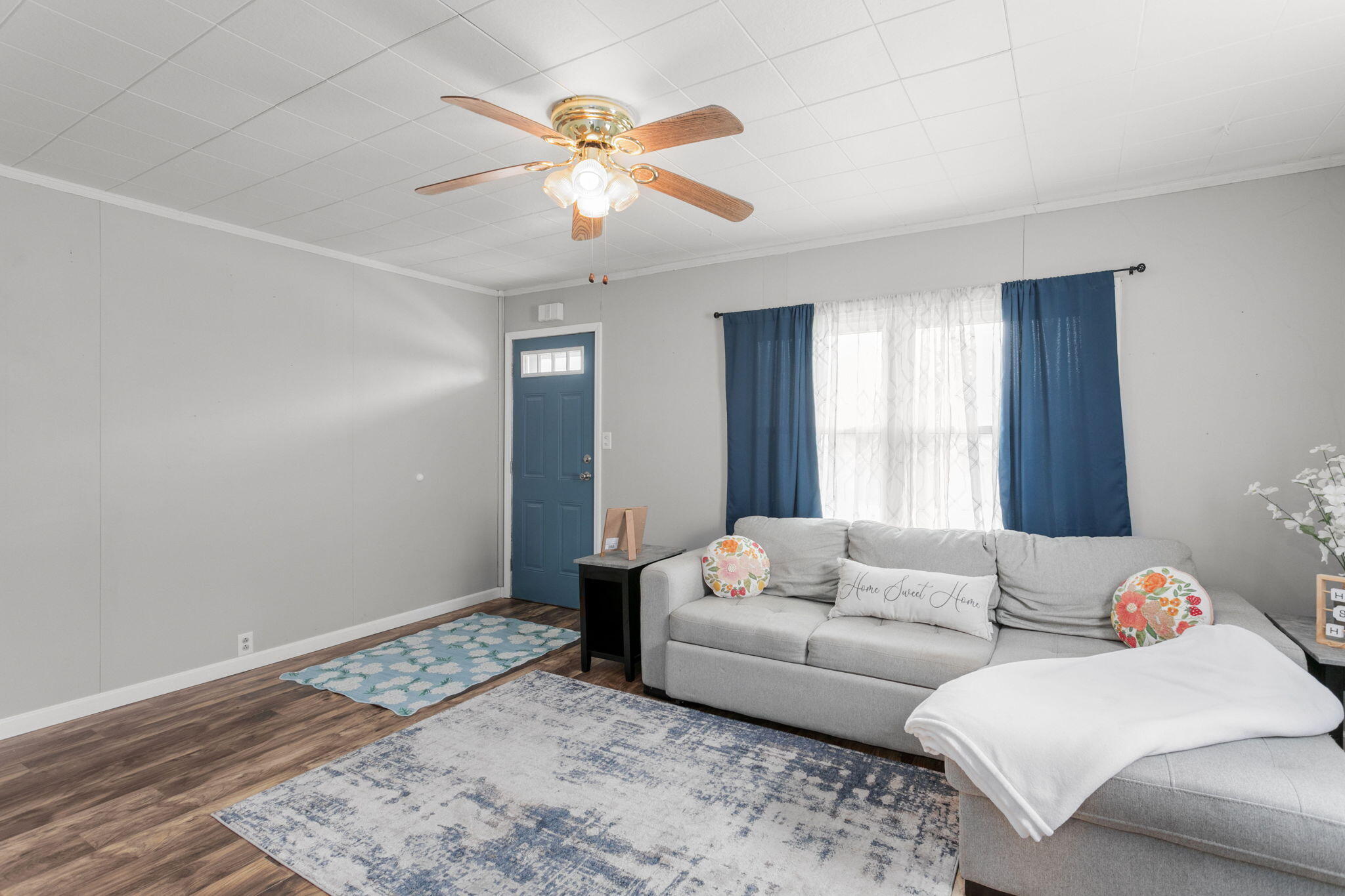 1104 Rumely Street La Porte, IN 46350 - Photo 8 of 30 2048x1365