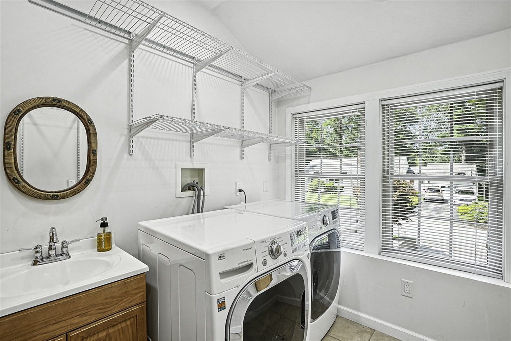 19 Chestnut Hill Road Northborough, MA 01532 - Photo 10 of 14 Gallery Image 10