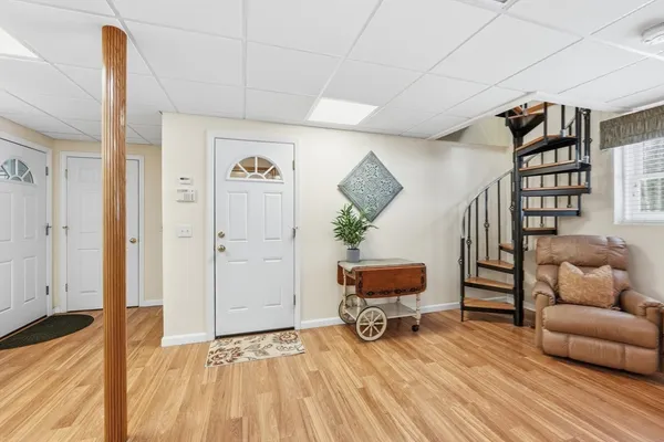 $780,000 | 28 Nonquit Street, Worcester, MA 01604