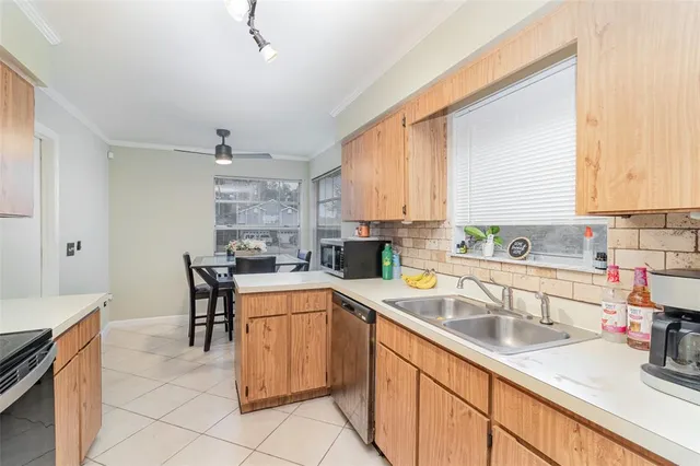 $339,900 | 437 Alston Drive, Orlando, FL 32835