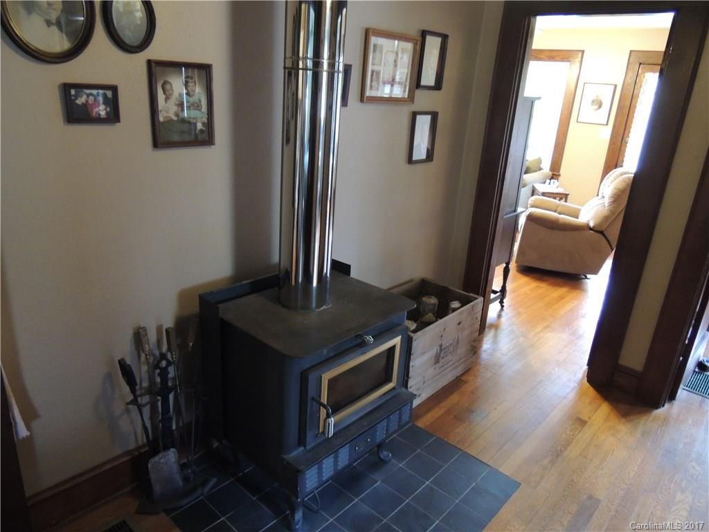 182 Bennett Road Candler, NC 28715 - Photo 15 of 24 Gallery Image 15
