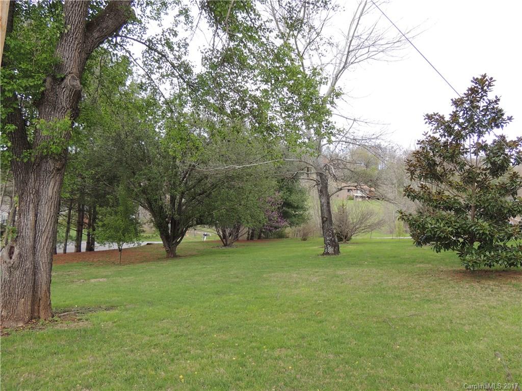 182 Bennett Road Candler, NC 28715 - Photo 4 of 24 Gallery Image 4