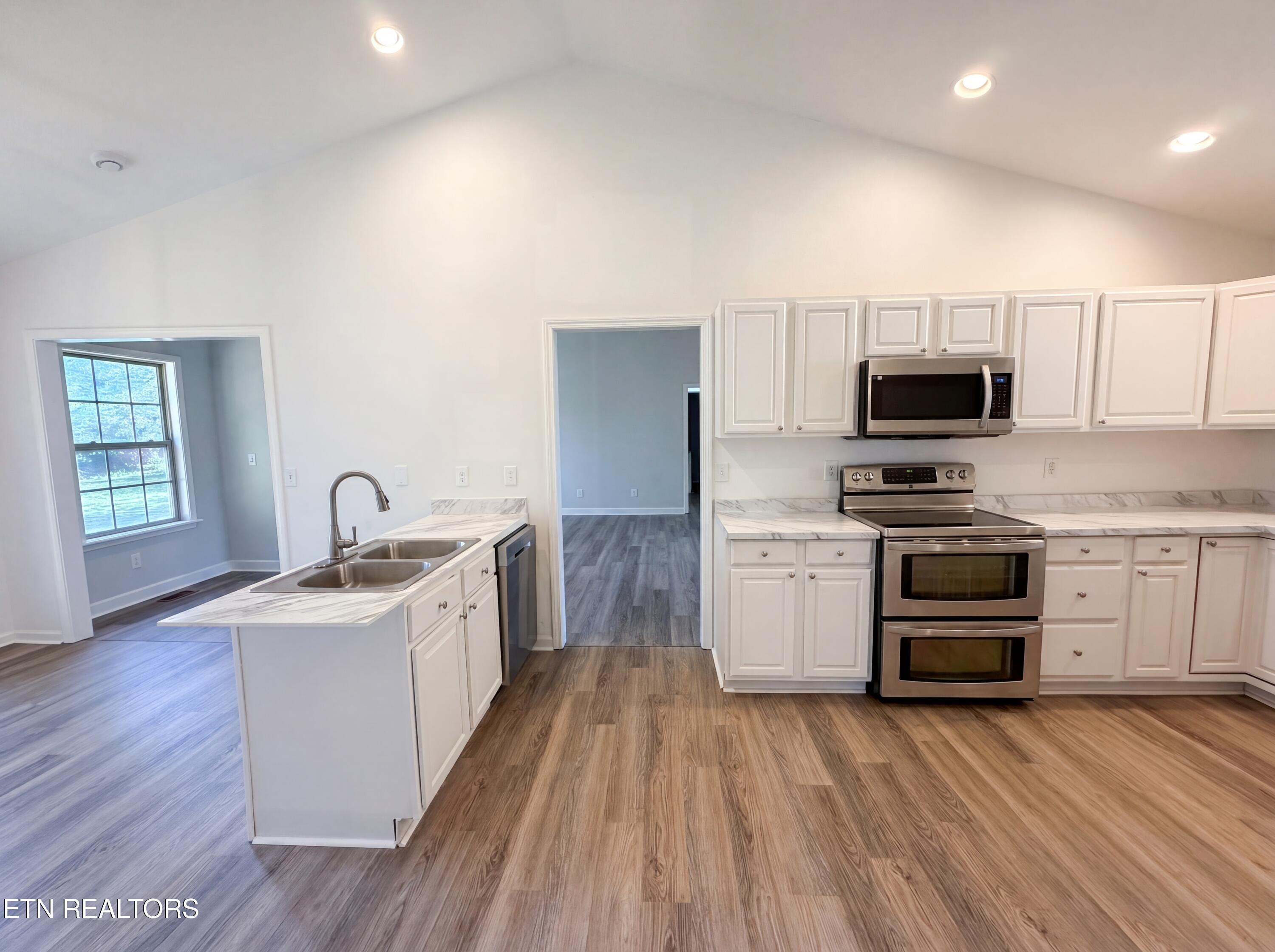 375 Walnut Lane Corryton, TN 37721 - Photo 9 of 24 listing_7