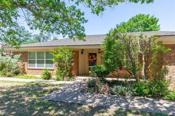 $359,900 | 4334 Caprock Road, Abilene, TX 79606