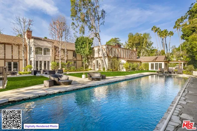 $10,500,000 | 560 North Beverly Glen Boulevard, Los Angeles, CA 90077