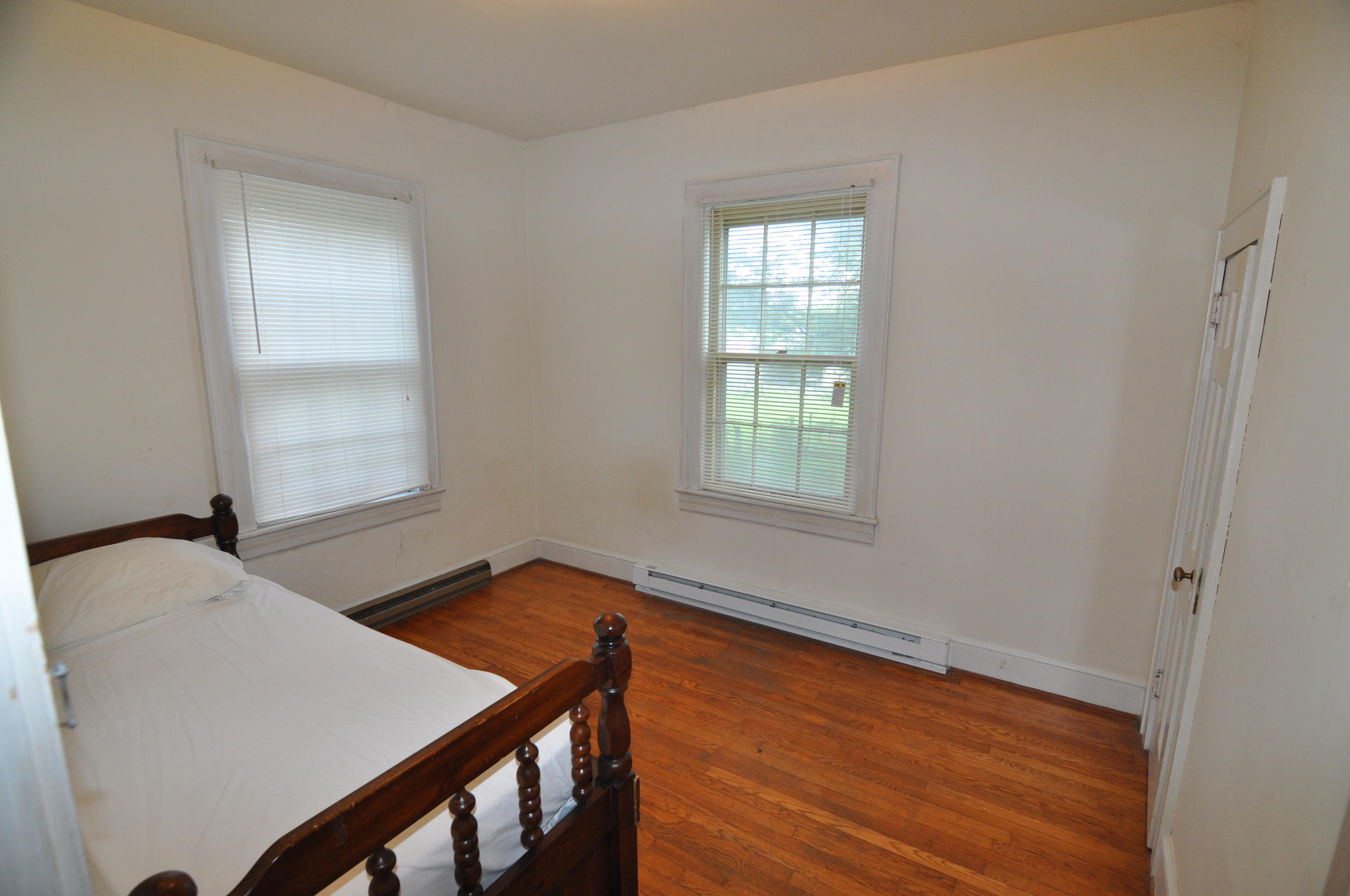 8062 Roanoke Road Fincastle, VA 24090 - Photo 9 of 13 Bedroom 2