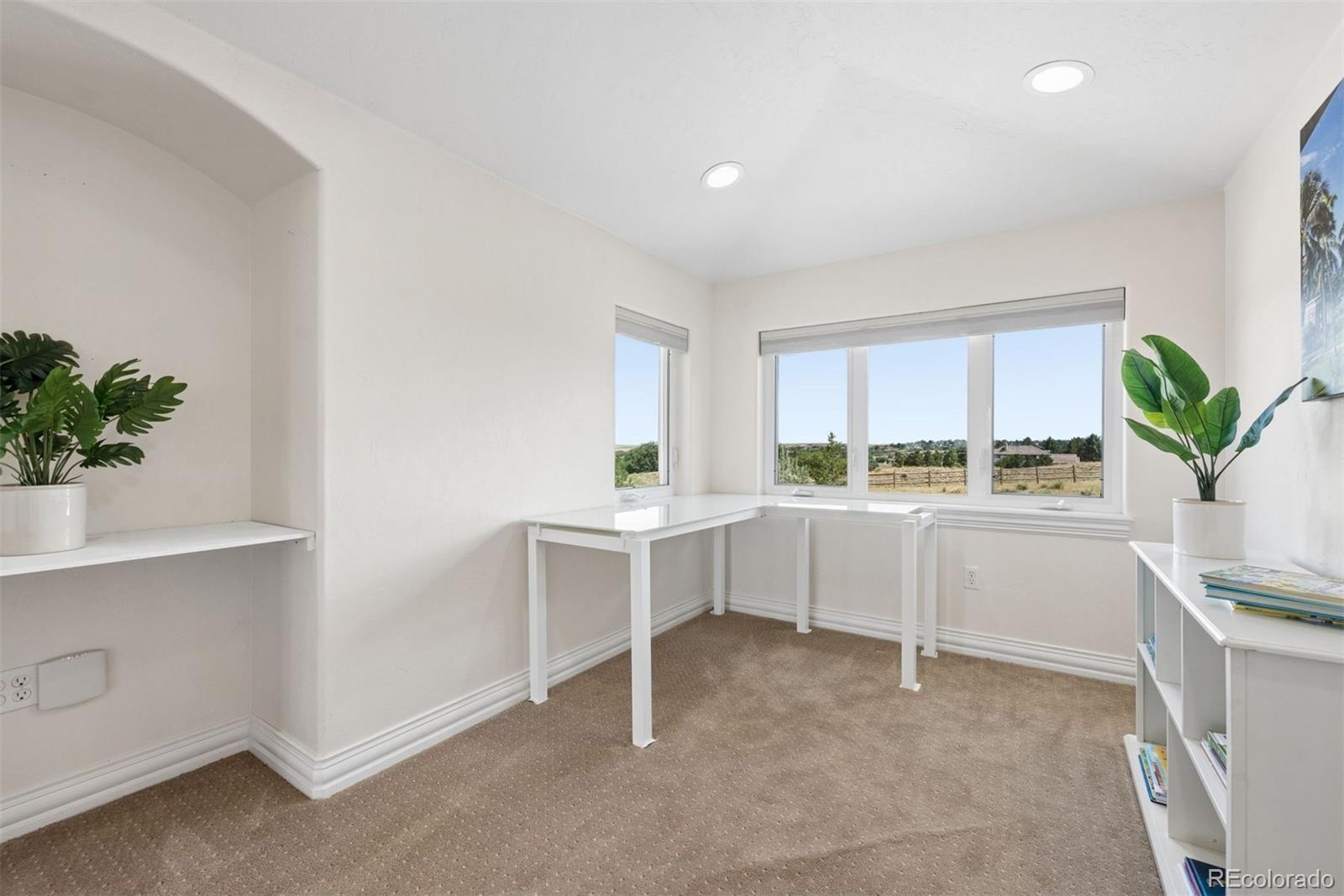 8926 Ridgepointe Way Castle Pines, CO 80108 - Photo 23 of 39 Gallery Image 23