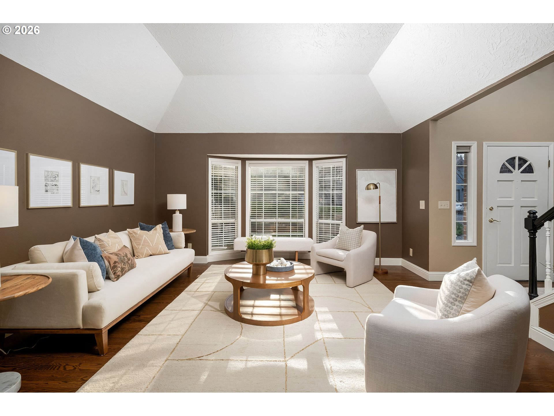 6703 Southwest Moonshadow Court Portland, OR 97223 - Photo 6 of 41