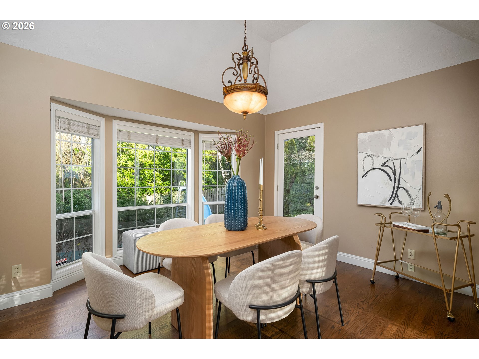 6703 Southwest Moonshadow Court Portland, OR 97223 - Photo 10 of 41