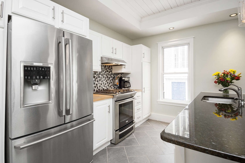 16 Spring Garden Street Boston, MA 02125 - Photo 1 of 26 Gallery Image 1