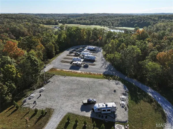 $1,200,000 | 555 Morning Star Circle, Perryville, MO 63775