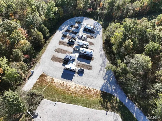 $1,200,000 | 555 Morning Star Circle, Perryville, MO 63775