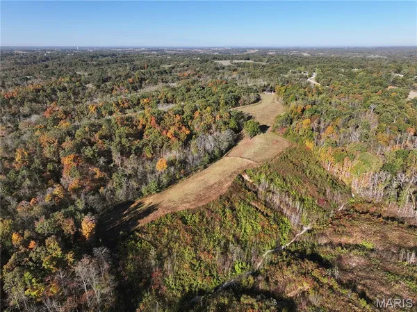 $1,200,000 | 555 Morning Star Circle, Perryville, MO 63775