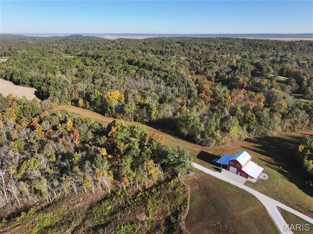 $1,200,000 | 555 Morning Star Circle, Perryville, MO 63775