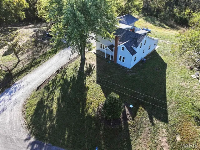 $1,200,000 | 555 Morning Star Circle, Perryville, MO 63775