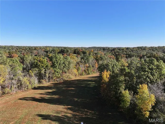$1,200,000 | 555 Morning Star Circle, Perryville, MO 63775