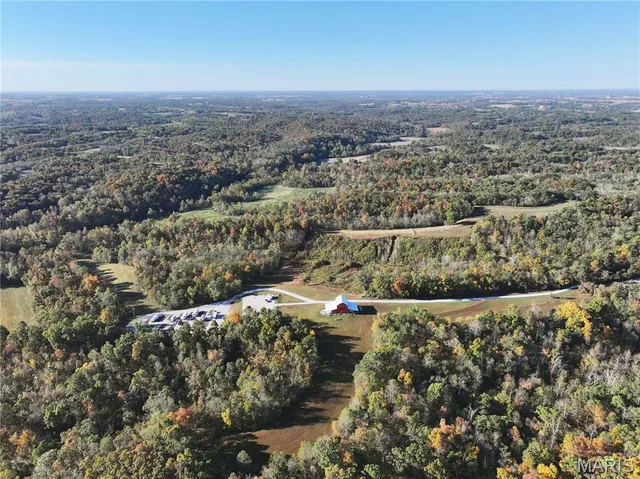 $1,200,000 | 555 Morning Star Circle, Perryville, MO 63775