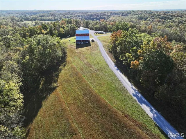 $1,200,000 | 555 Morning Star Circle, Perryville, MO 63775