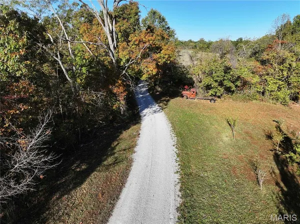 $1,200,000 | 555 Morning Star Circle, Perryville, MO 63775
