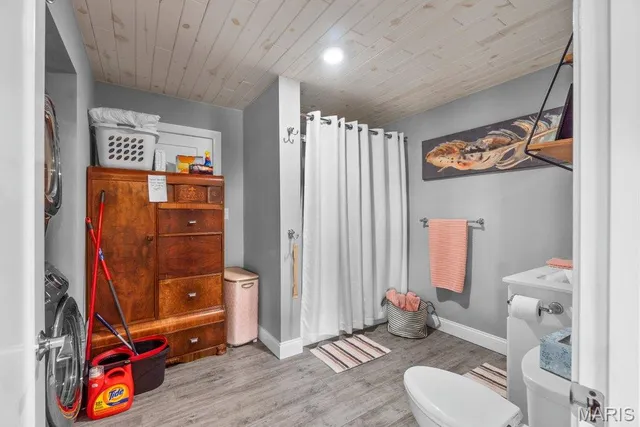 $1,200,000 | 555 Morning Star Circle, Perryville, MO 63775