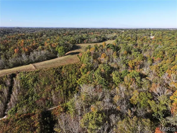 $1,200,000 | 555 Morning Star Circle, Perryville, MO 63775