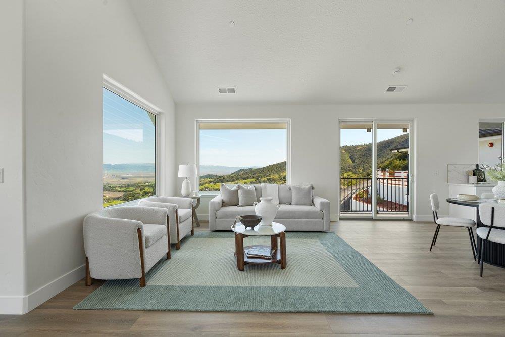 228 Pine Canyon Road Salinas, CA 93908 - Photo 15 of 52