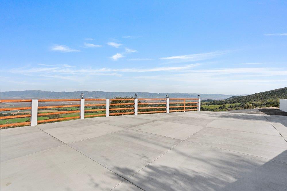 228 Pine Canyon Road Salinas, CA 93908 - Photo 3 of 52