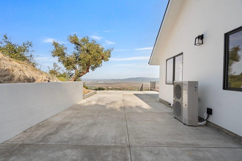 228 Pine Canyon Road Salinas, CA 93908 - Photo 44 of 52