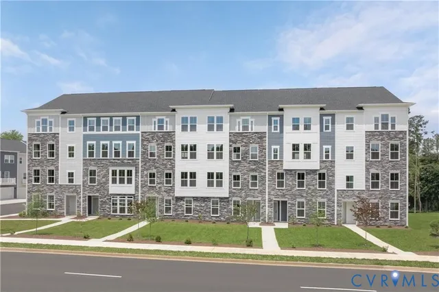 $399,990 | 8022 Lake Laurel Lane, Unit B, Glen Allen, VA 23060