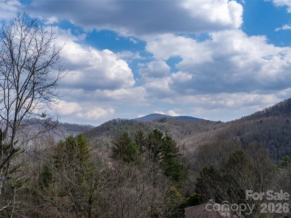 $665,000 | 54 Weldon Way, Fairview, NC 28730