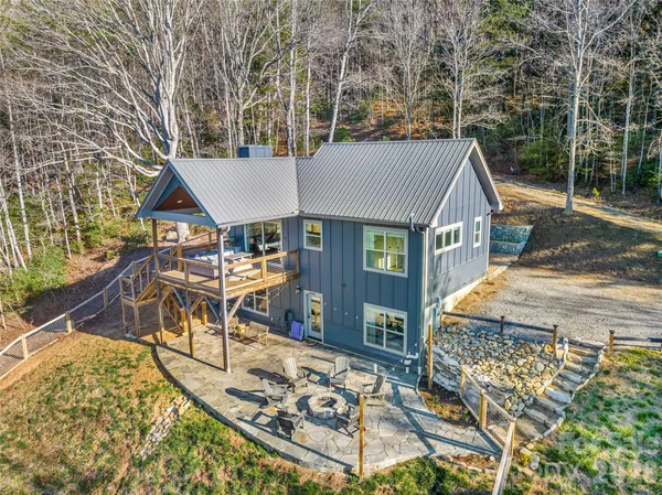 $665,000 | 54 Weldon Way, Fairview, NC 28730