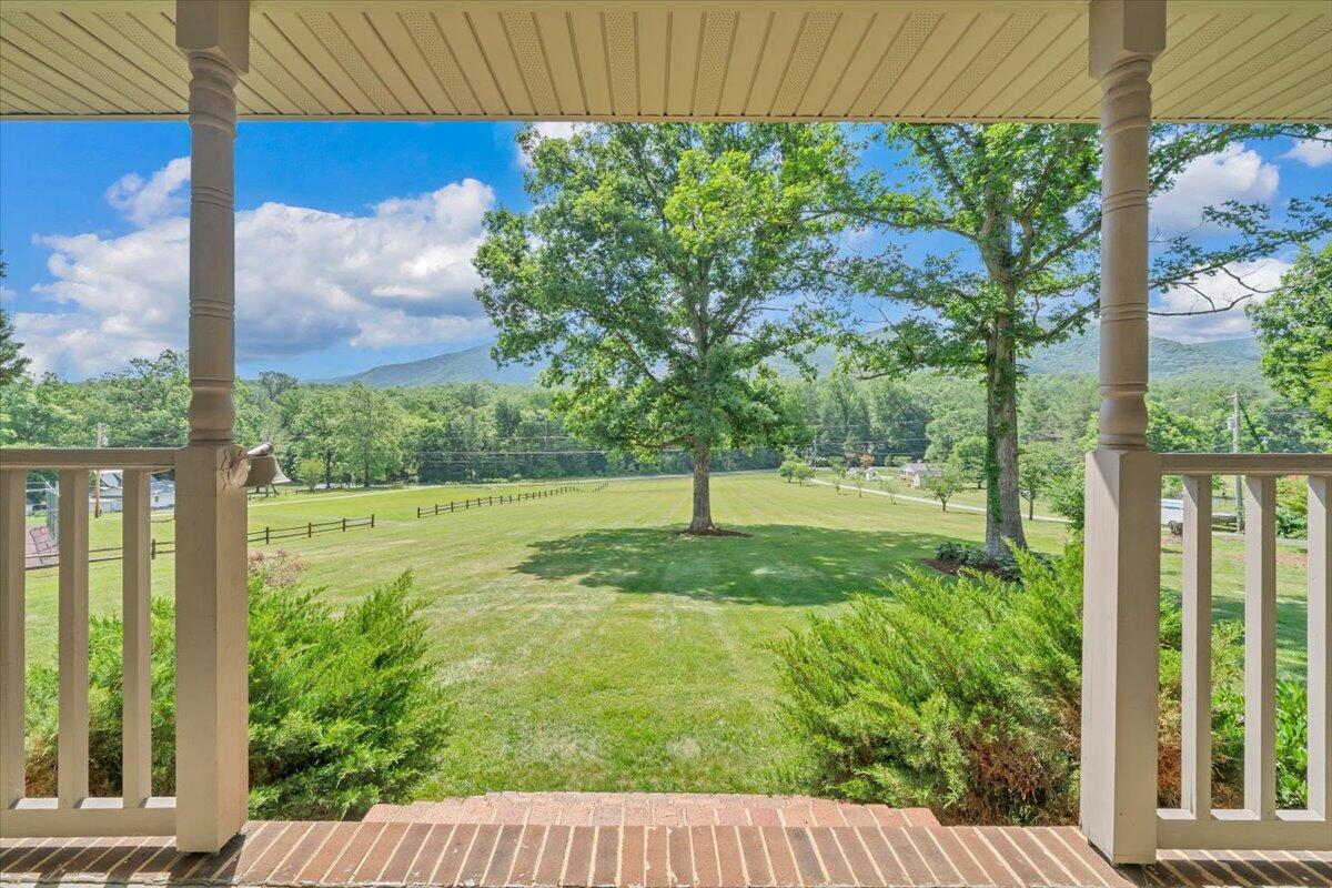 5145 Bradshaw Road Salem, VA 24153 - Photo 9 of 93 05-MIB02052