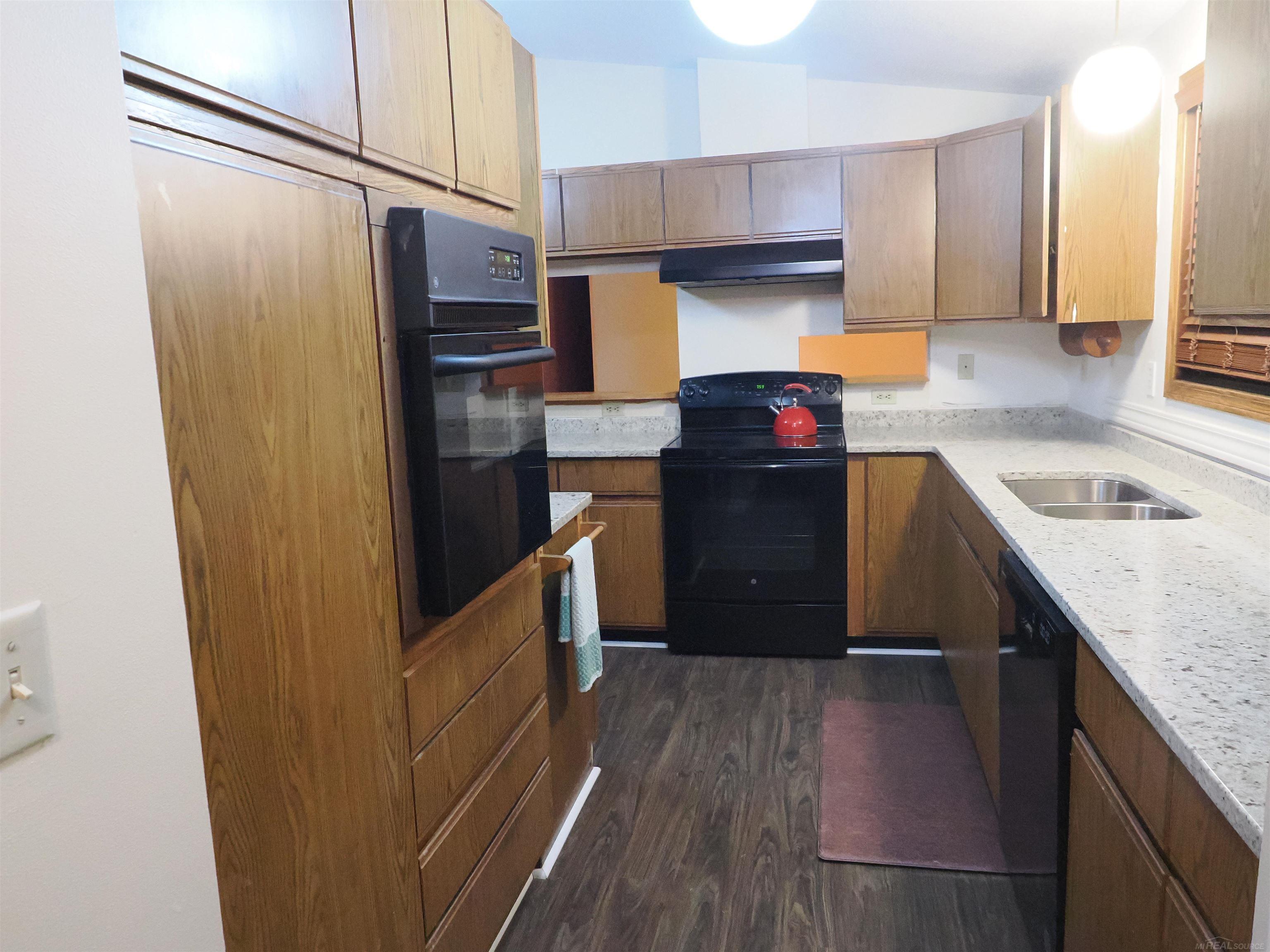 2039 South Riverside Drive Sault Ste. Marie, MI 49783 - Photo 8 of 75