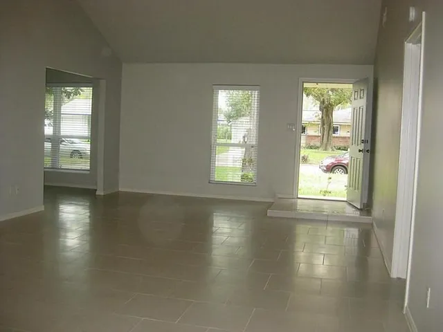 $2,200 | 1907 Sedgie Drive, Houston, TX 77080