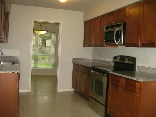 $2,200 | 1907 Sedgie Drive, Houston, TX 77080